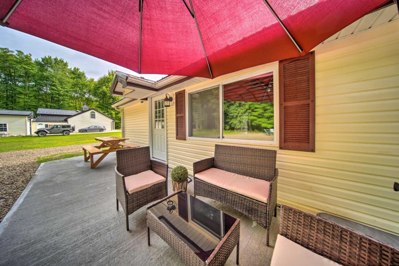 Holiday home Jamestown Retreat With Hot Tub - Walk To Lake! *